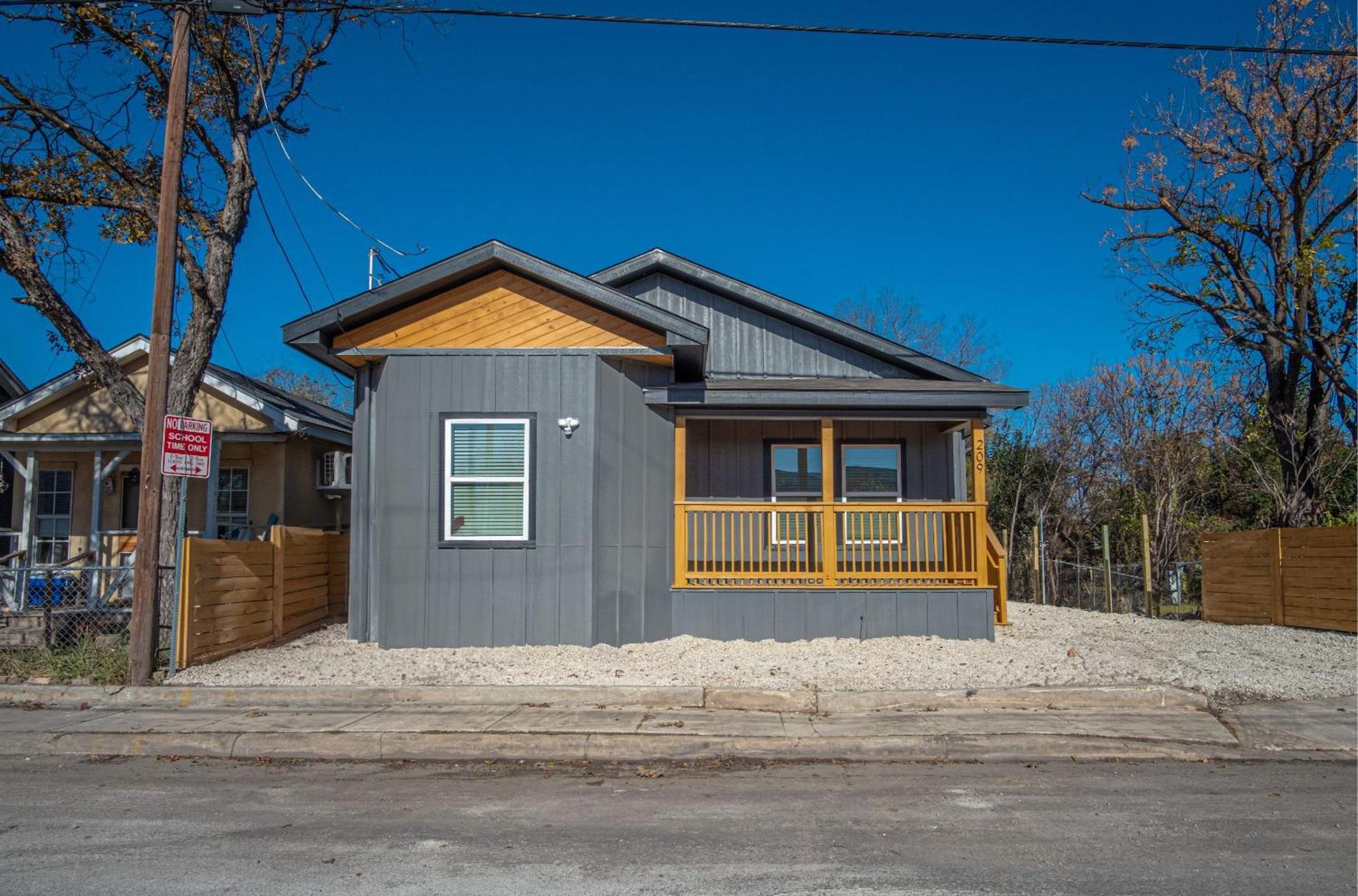 Blissful 5br3ba Haven Near Riverwalk Downtown San Antonio