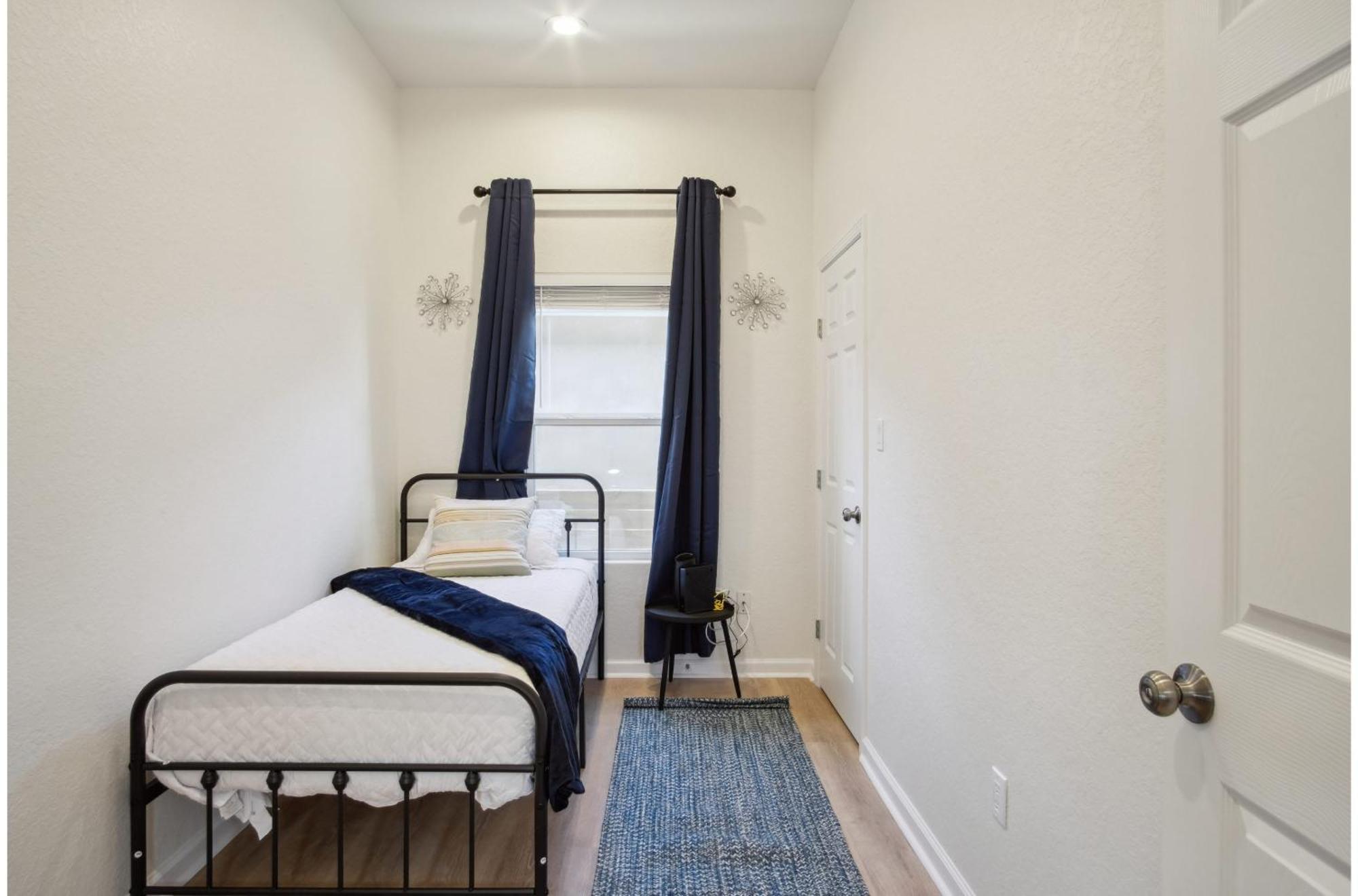 Blissful 5br3ba Haven Near Riverwalk Downtown *
