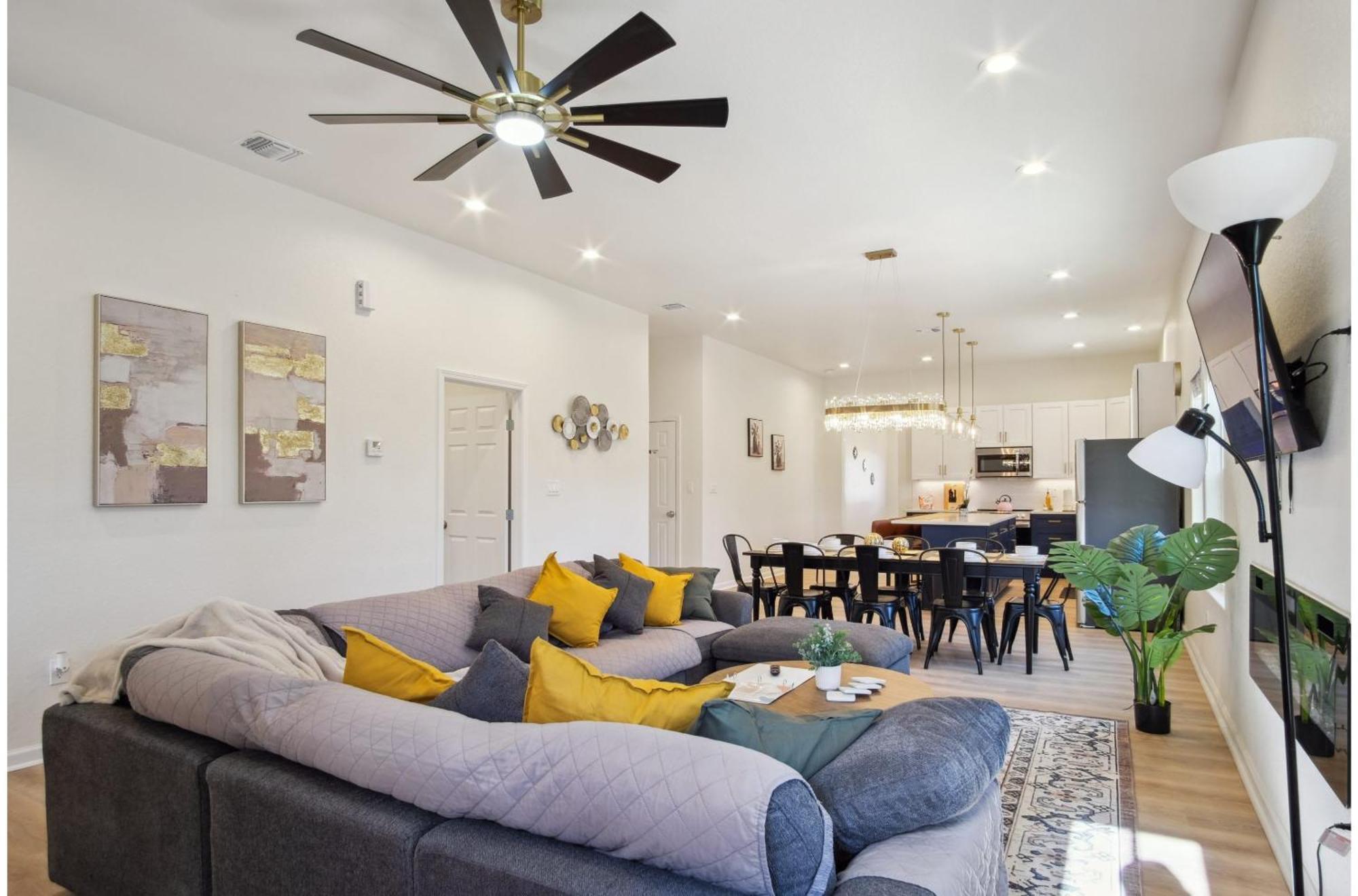 Blissful 5br3ba Haven Near Riverwalk Downtown *