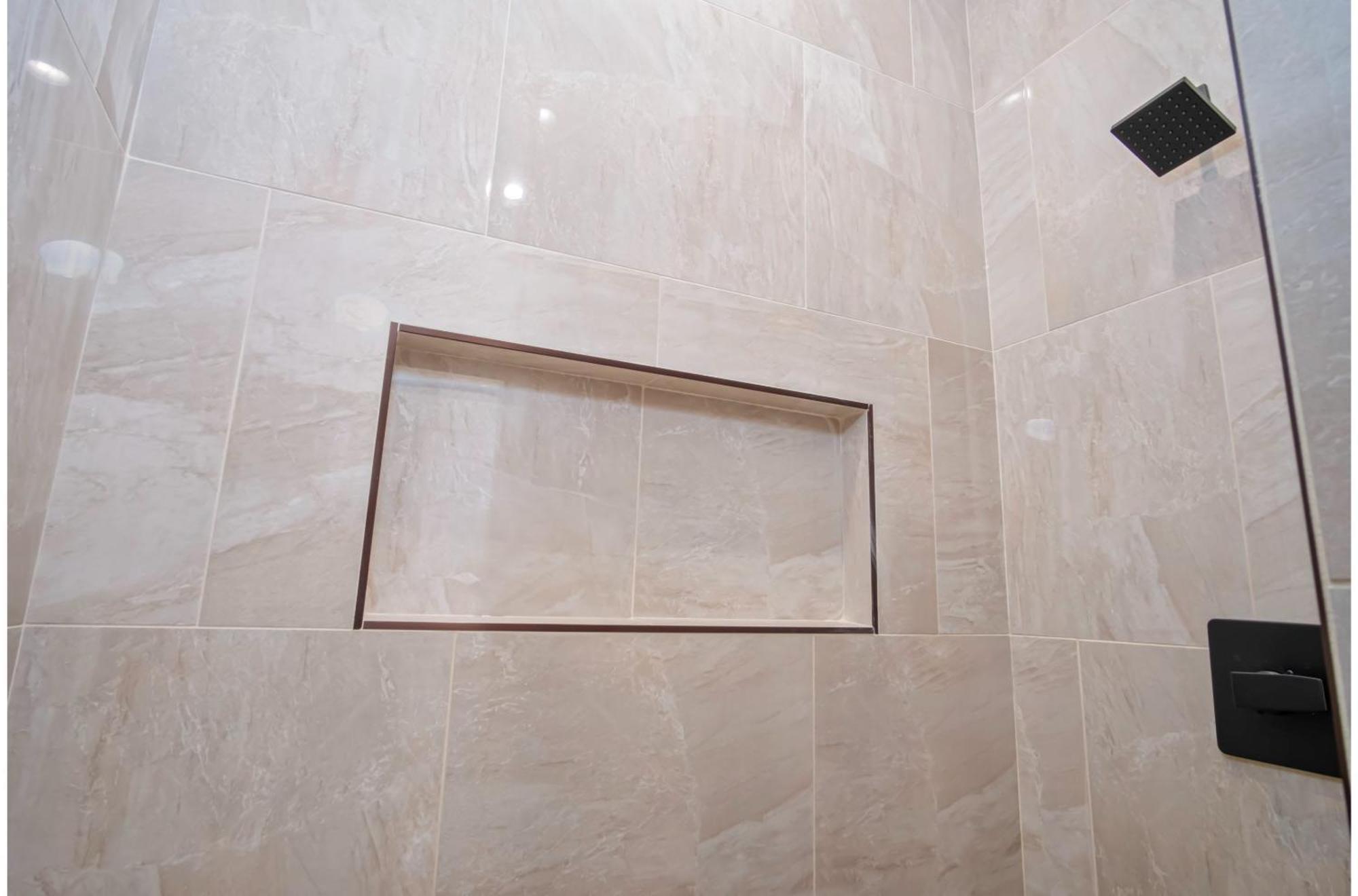 Blissful 5br3ba Haven Near Riverwalk Downtown Сasa de vacaciones *